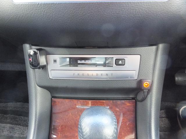 プレジデント ソブリン　車高調　ローダウン　社外アルミ　キセノンライト　レザーシート　後席モニター　クルーズコントロール　キーレス　サイドバイザー　純正ナビ　バックカメラ　ビルトインＥＴＣ（37枚目）