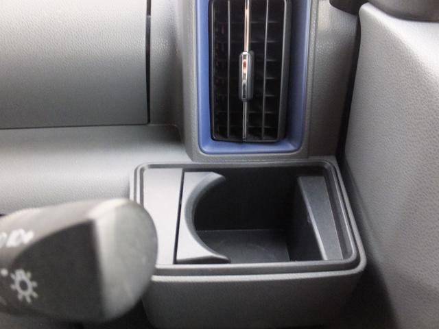 タント カスタムＲＳ　純正９インチナビ　全方位カメラ　衝突軽減装置　フルセグ　スマートアシスト　両側パワースライドドア　ハーフレザーシート　パーキングアシスト　クルコン　ＬＥＤヘッド　シートヒーター　ＵＳＢジャック（35枚目）