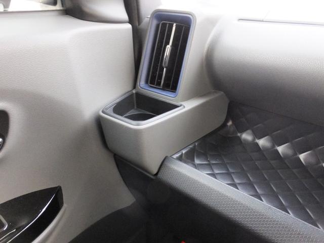 タント カスタムＲＳ　純正９インチナビ　全方位カメラ　衝突軽減装置　フルセグ　スマートアシスト　両側パワースライドドア　ハーフレザーシート　パーキングアシスト　クルコン　ＬＥＤヘッド　シートヒーター　ＵＳＢジャック（52枚目）