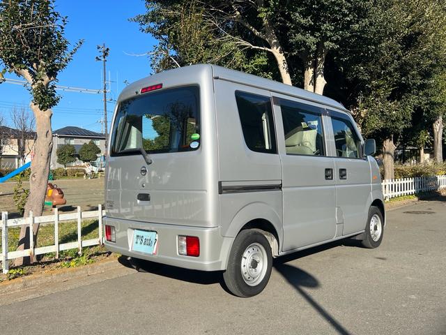 日産 ＮＶ１００クリッパーバン