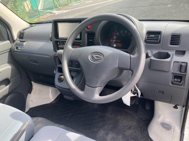 ハイゼットカーゴ ＤＸ　ＳＤナビゲーション　バックカメラ　キーレス（12枚目）