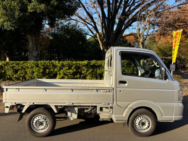 キャリイトラック KCエアコン・パワステ セーフティサポート装着(デュアルカメラブレーキサポート ・誤発進抑制機能 ・ブレーキ制御付後方誤発進抑制機能・車線逸脱警報機能・ふらつき警報機能 ・先行車発進お知らせ機能 ・ハイビームアシスト)4WD(10枚目)