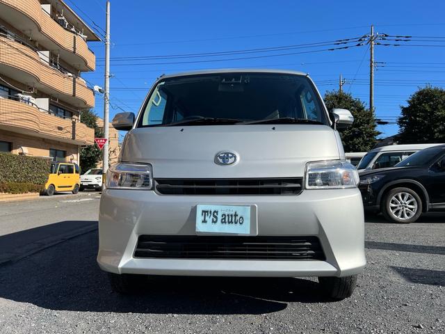 タウンエースバン 　ＧＬ　純正ナビ　ＴＶ　バックカメラ　ＥＴＣ　キーレス　ドライブレコーダー　５人乗り　アイドリングストップ　セーフティ－センス（3枚目）