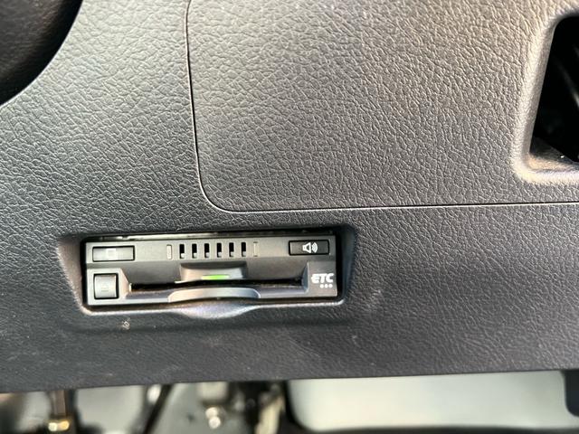 タウンエースバン 　ＧＬ　純正ナビ　ＴＶ　バックカメラ　ＥＴＣ　キーレス　ドライブレコーダー　５人乗り　アイドリングストップ　セーフティ－センス（27枚目）