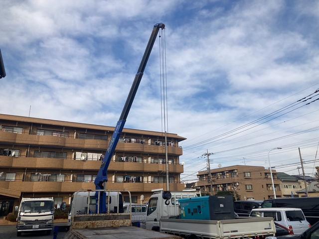 デュトロ 平ボディ　３段クレーン　４０００ｃｃ　２トン　タダノクレーン　ＴＭ－ＺＥ２６３ＭＨ　２．６３ｔ吊り　ＭＴ車　ラジコン無し（49枚目）