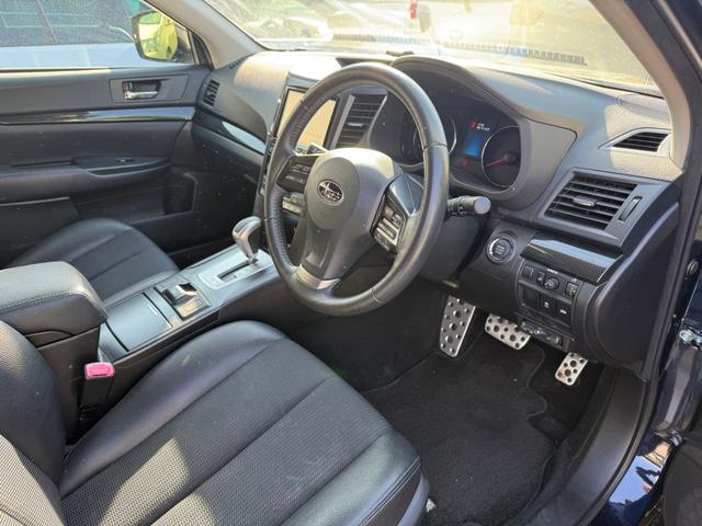 レガシィツーリングワゴン ２．０ＧＴ　ＤＩＴアイサイト（9枚目）