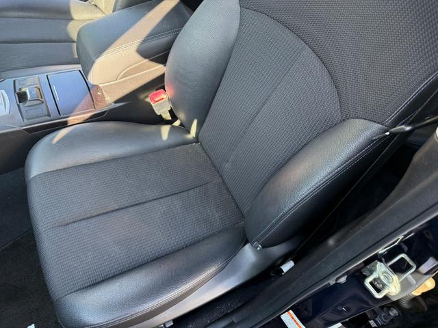 レガシィツーリングワゴン ２．０ＧＴ　ＤＩＴアイサイト（15枚目）