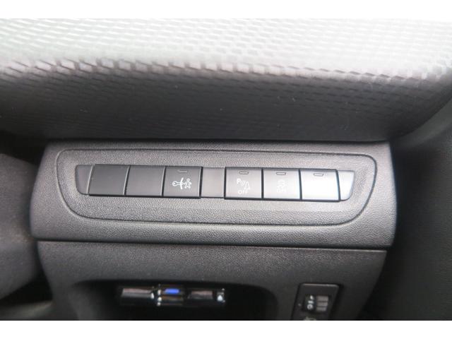 ２０８ ＧＴライン　アイスエディション　２４０台限定車　ＴＥＰレザー　アイスホワイト　１オーナー　記録簿　ナビ　ＥＴＣ　アクティブブレーキ　ソナー　１７インチ　法定２４ヵ月点検　実施（41枚目）