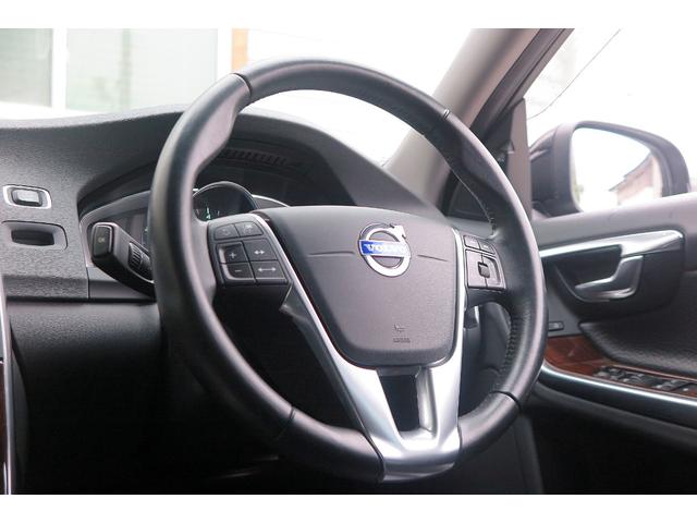 V60 T4 2024年製ピレリタイヤ 皮シート シートヒーター Bluetooth ナビ 地デジ バックモニター ETC(25枚目)