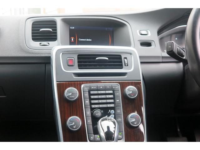 V60 T4 2024年製ピレリタイヤ 皮シート シートヒーター Bluetooth ナビ 地デジ バックモニター ETC(26枚目)