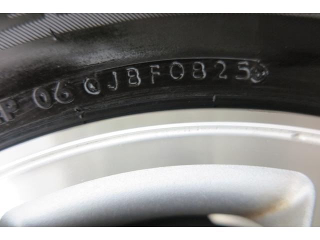 モビリオスパイク W 2025年製タイヤ装着 パドルシフト 純正ナビ 地デジ ETC キーレス(4枚目)