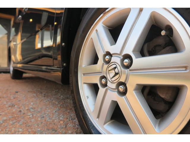 モビリオスパイク W 2025年製タイヤ装着 パドルシフト 純正ナビ 地デジ ETC キーレス(16枚目)