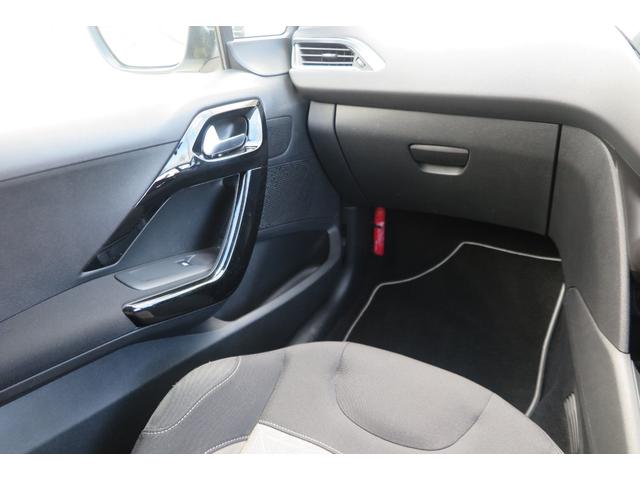 208 エンヴィ 1オーナー車 記録簿 RZ03ナビ 地デジ DVD 取扱説明書 保証書 スペアキー(26枚目)