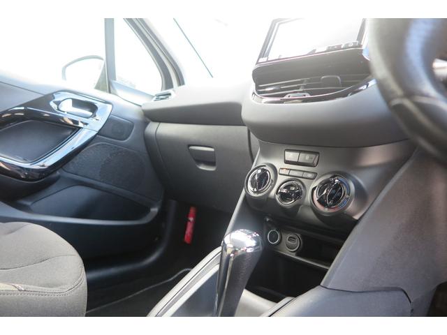 208 エンヴィ 1オーナー車 記録簿 RZ03ナビ 地デジ DVD 取扱説明書 保証書 スペアキー(42枚目)