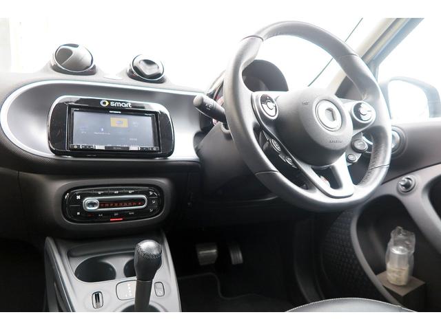スマートフォーフォー プライム　皮シート　ナビ　Ｂｌｕｅｔｏｏｔｈ　地デジ　バックモニター　ＥＴＣ　２０２２タイヤ　キーレス（22枚目）