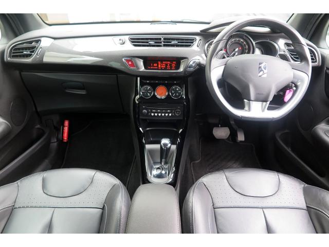 ＤＳ３ フォーブール・アディクト　１００台限定　ミストラルレザーシート　ＤＳモノグラム　専用ボディ色ウィスパー　ＨＩＦＩシステム　ＥＴＣ　１７インチＡＷ　取扱説明書　保証書（2枚目）