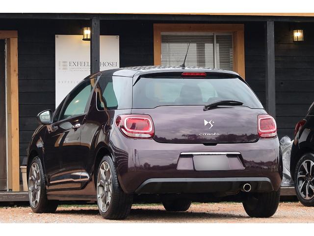 ＤＳ３ フォーブール・アディクト　１００台限定　ミストラルレザーシート　ＤＳモノグラム　専用ボディ色ウィスパー　ＨＩＦＩシステム　ＥＴＣ　１７インチＡＷ　取扱説明書　保証書（8枚目）