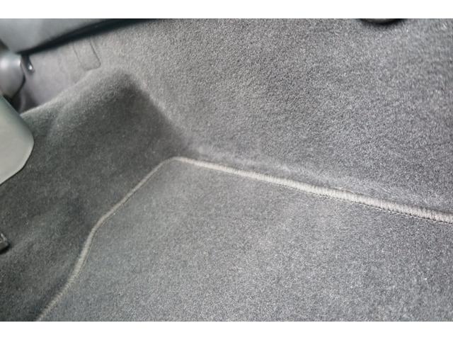 ＤＳ３ フォーブール・アディクト　１００台限定　ミストラルレザーシート　ＤＳモノグラム　専用ボディ色ウィスパー　ＨＩＦＩシステム　ＥＴＣ　１７インチＡＷ　取扱説明書　保証書（41枚目）