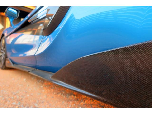 600LTスパイダー ベースグレード カーボンEX、IN アルカンターラレーシングS P ZERO TROFEO R 10スポークAW スポーツエキゾースト 屋内保管車 雨天未使用 ディーラー記録簿(12枚目)