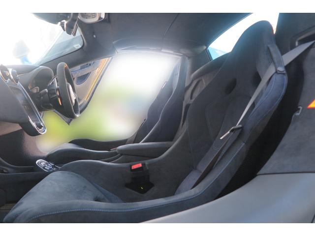 600LTスパイダー ベースグレード カーボンEX、IN アルカンターラレーシングS P ZERO TROFEO R 10スポークAW スポーツエキゾースト 屋内保管車 雨天未使用 ディーラー記録簿(24枚目)