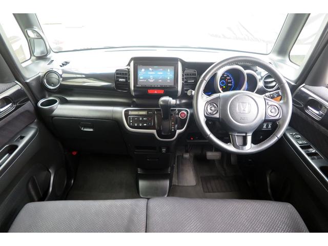 N-BOX G ターボSSパッケージ 2023年製タイヤ スタッドレス付きAW4本付属 Bluetooth ナビ 地デジ ETC ドラレコ 両側電動スライド R6年3月バッテリー交換 取扱説明書 スペアキー(30枚目)