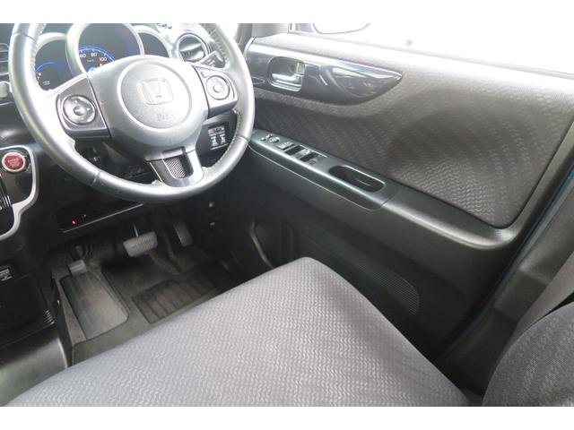 N-BOX G ターボSSパッケージ 2023年製タイヤ スタッドレス付きAW4本付属 Bluetooth ナビ 地デジ ETC ドラレコ 両側電動スライド R6年3月バッテリー交換 取扱説明書 スペアキー(37枚目)