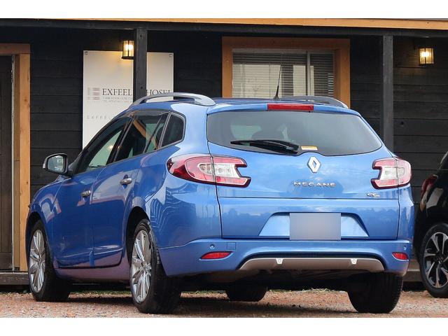 メガーヌエステート GTライン ナビ 地デジ バックモニター ETC ステアリモコン ハーフレザー 17インチ 取説(8枚目)