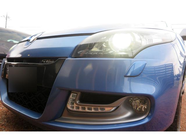 メガーヌエステート GTライン ナビ 地デジ バックモニター ETC ステアリモコン ハーフレザー 17インチ 取説(18枚目)