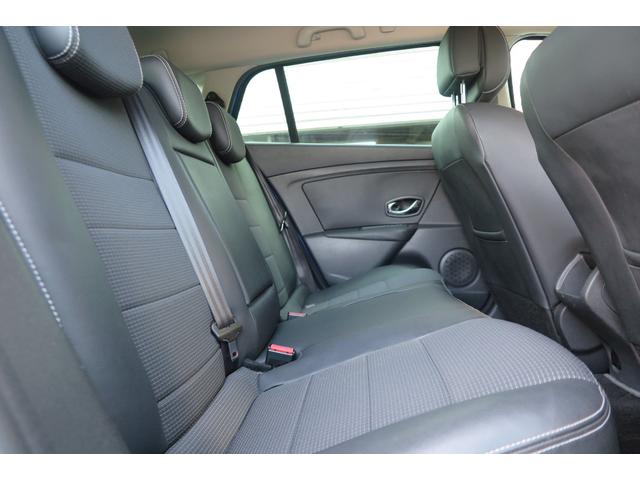 メガーヌエステート GTライン ナビ 地デジ バックモニター ETC ステアリモコン ハーフレザー 17インチ 取説(56枚目)