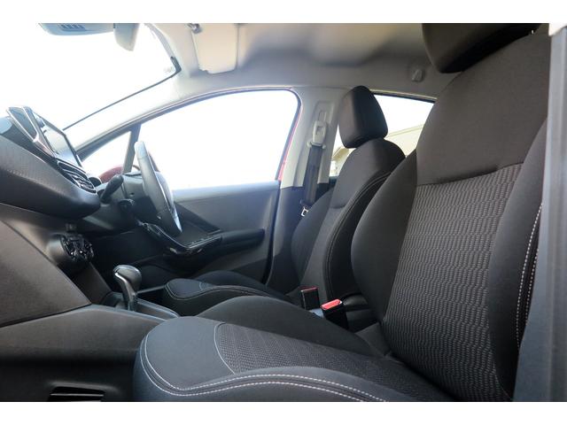 ２０８ スタイル　Ｂｌｕｅｔｏｏｔｈ　ナビ　地デジ　バックモニター　ＥＴＣ　Ｆ２０２３タイヤＲ２０２４タイヤ　記録簿　取説　スペアキー（41枚目）