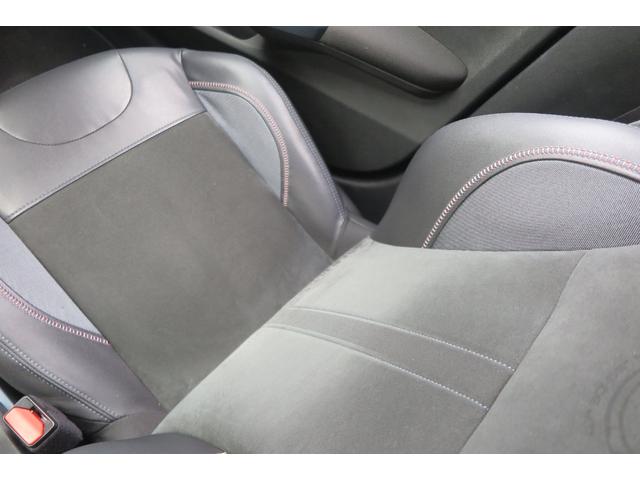 ２００８ クロスシティ　２０２５年製タイヤ　レザーアルカンターラコンビ　前席シートヒーター　ドラレコ　ＥＴＣ　社外ナビ　地デジ　Ｂｌｕｅｔｏｏｔｈ　取説　保証書　スペアキー（35枚目）