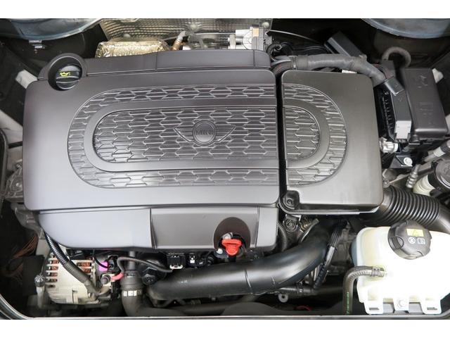 ＭＩＮＩ クーパーＤ　クロスオーバー　オール４　２７年１２月　２０２３年製タイヤ　前後ドライブレコーダー　Ｂｌｕｅｔｏｏｔｈ　ナビ　地デジ　Ｂモニター　ＥＴＣ　アンビエント　１２ヵ月点検（24枚目）