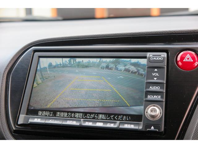 インサイト Ｇ　後期　１オーナー車　ドラレコ　ナビ　地デジ　ステアリモコン　２０２２タイヤ　バックモニター　ＥＴＣ　ＨＩＤ　保証書　取説　スペアキー（32枚目）