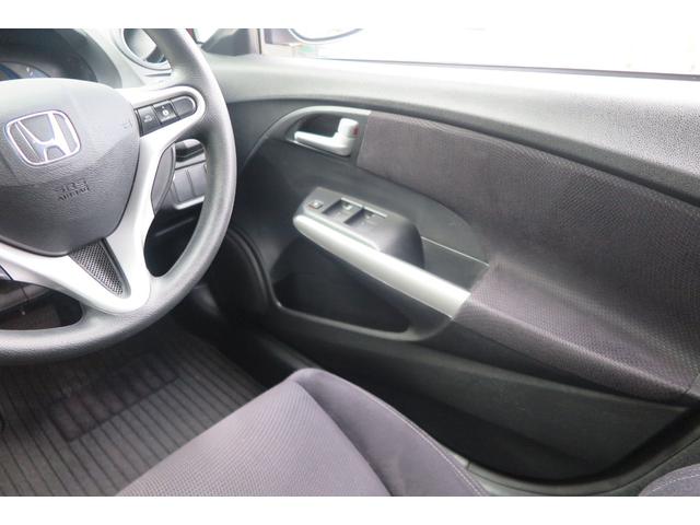 インサイト Ｇ　後期　１オーナー車　ドラレコ　ナビ　地デジ　ステアリモコン　２０２２タイヤ　バックモニター　ＥＴＣ　ＨＩＤ　保証書　取説　スペアキー（36枚目）