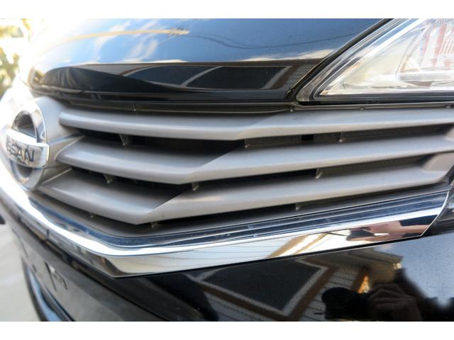 ノート Ｘ　ナビ　地デジ　プッシュスタート　インテリキー　アイドリングＳ　法定２４ヵ月点検（12枚目）