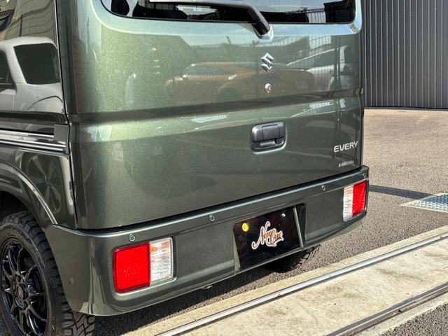 エブリイ ジョイン 5型 5MT 4WD セーフティサポート ナビ/フルセグTV 14ホイール&オープンカントリー 革調シートカバー&チェック柄フロアーマット ショートバンパー化&スキッドバンパー イエローキャリパー(19枚目)