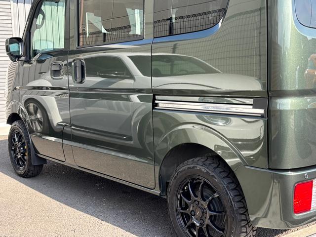 エブリイ ジョイン 5型 5MT 4WD セーフティサポート ナビ/フルセグTV 14ホイール&オープンカントリー 革調シートカバー&チェック柄フロアーマット ショートバンパー化&スキッドバンパー イエローキャリパー(21枚目)