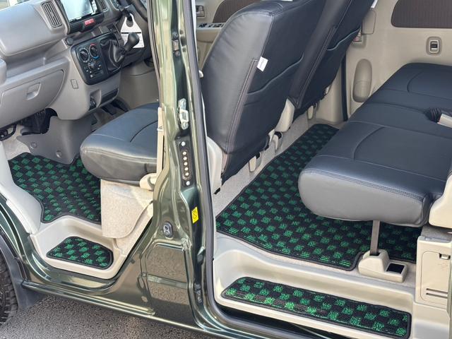 エブリイ ジョイン 5型 5MT 4WD セーフティサポート ナビ/フルセグTV 14ホイール&オープンカントリー 革調シートカバー&チェック柄フロアーマット ショートバンパー化&スキッドバンパー イエローキャリパー(27枚目)