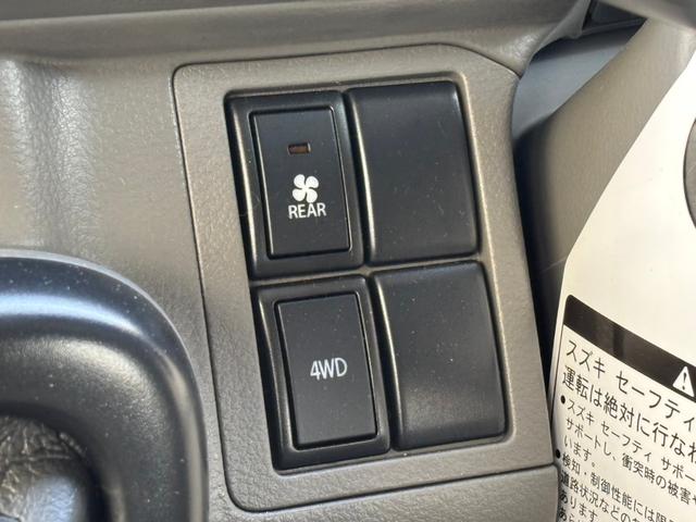 エブリイ ジョイン 5型 5MT 4WD セーフティサポート ナビ/フルセグTV 14ホイール&オープンカントリー 革調シートカバー&チェック柄フロアーマット ショートバンパー化&スキッドバンパー イエローキャリパー(28枚目)