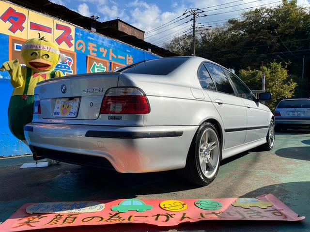 ５シリーズ ５２５ｉ　Ｍスポーツパッケージ　買取仕入　ワンオーナー　サンルーフ　革シート（7枚目）