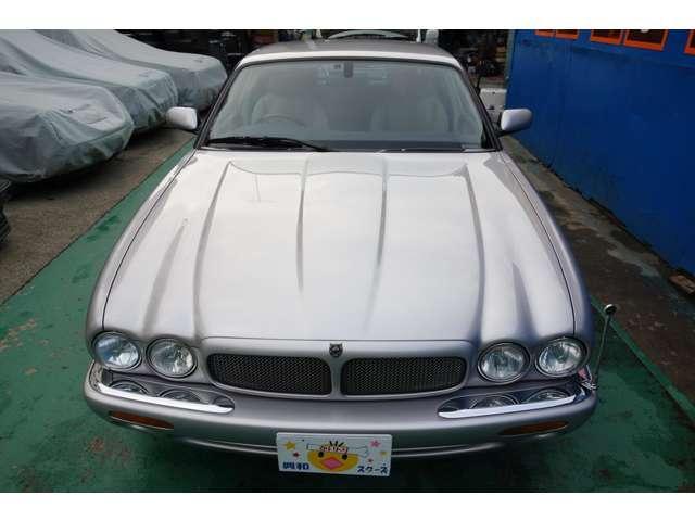 ＸＪ ＸＪＲ　４．０スーパーチャージドＶ８　ＸＪＲ　４．０　スーパーチャージド　Ｖ８　買取仕入（19枚目）