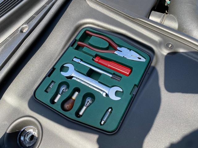 ＸＪ ＸＪ　エグゼクティブ４．０－Ｖ８　買取仕入（73枚目）