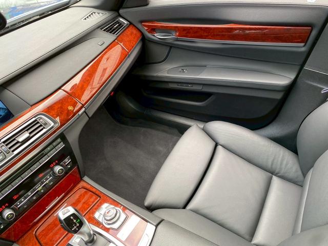 B7 ビターボ リムジンオールラッド 買取仕入 左ハンドル(72枚目)