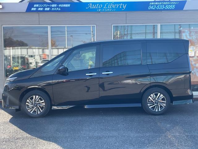 セレナ ｅ－パワー　ハイウェイスターＶ　日産オリジナルナビ取付パッケージ（ステアリングスイッチ（オーディオ）、６スピーカー、ＴＶアンテナ、ＧＰＳアンテナ、リヤビューモニター用プリハーネス）（6枚目）