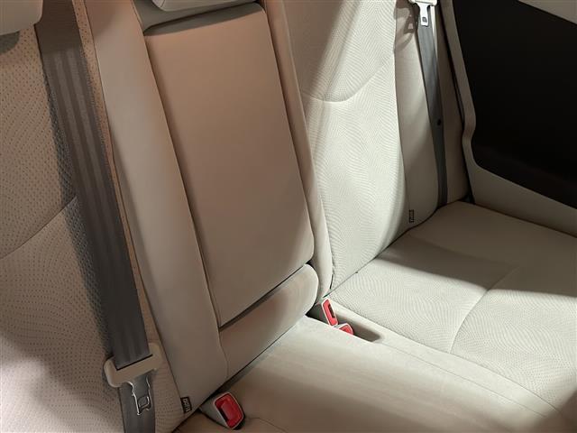 プリウス Ｓツーリングセレクション　ＨＤＤナビ　ビルトインＥＴＣ　ＬＥＤヘッドライト（14枚目）