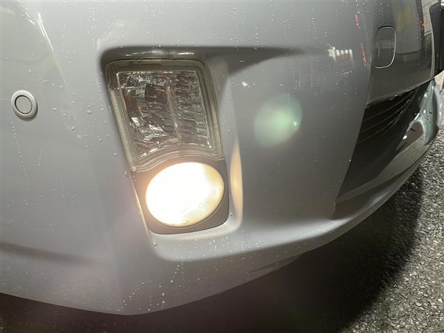 プリウス Ｓツーリングセレクション　ＨＤＤナビ　ビルトインＥＴＣ　ＬＥＤヘッドライト（27枚目）