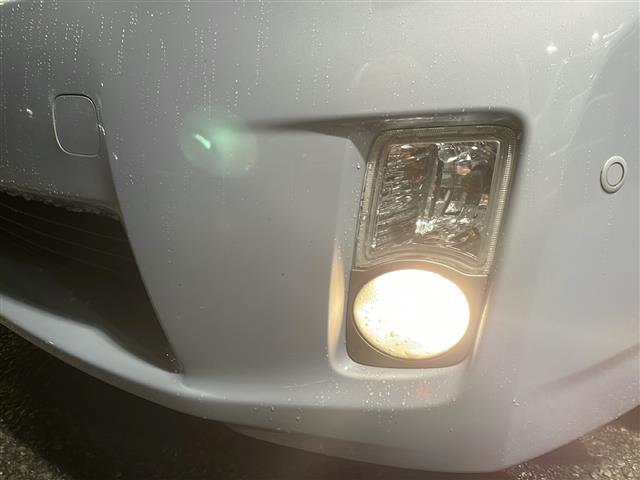 プリウス Ｓツーリングセレクション　ＨＤＤナビ　ビルトインＥＴＣ　ＬＥＤヘッドライト（28枚目）
