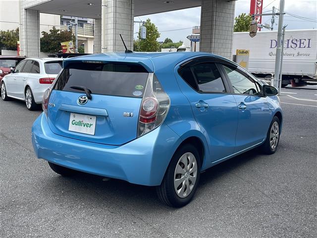 アクア S ワンオーナー ETC SDナビ バックカメラ(8枚目)