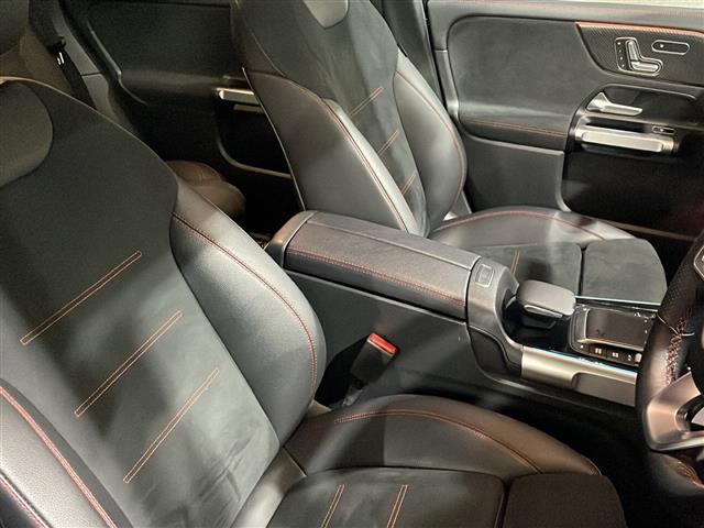 ＧＬＢ ＧＬＢ２００ｄ　４マチック　ＡＭＧラインパッケージ　レーダーセーフティ　ドラレコ３カメ（15枚目）