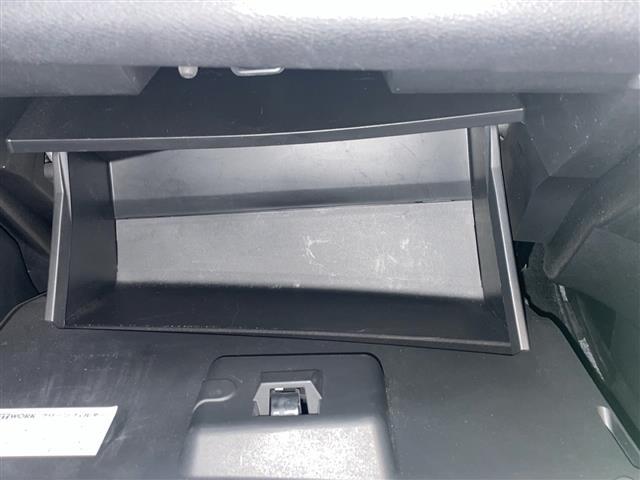 セレナ ハイウェイスター V Vセレクション ハンズフリーパワースライドドア(32枚目)